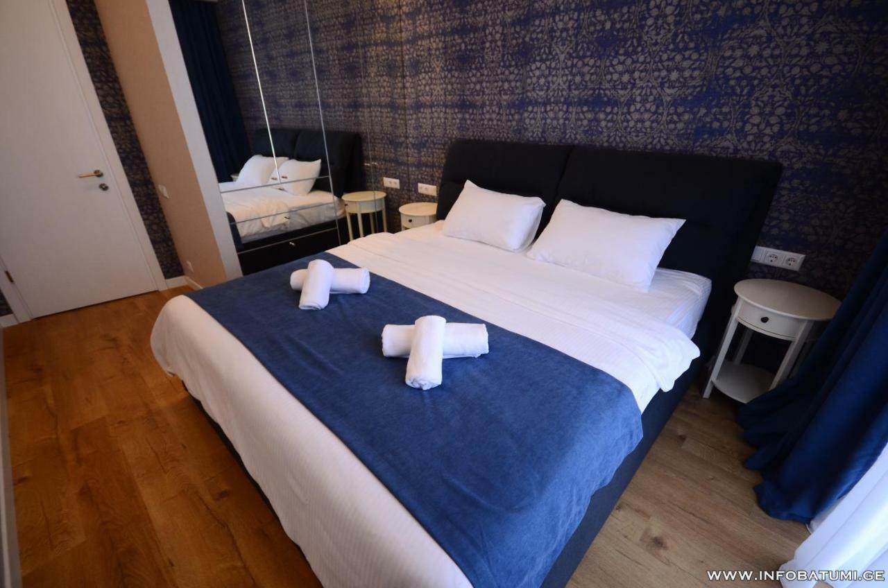 West Apartments Batumi Luaran gambar